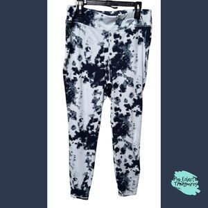 Wonderly Studio Tie-Dye Leggings